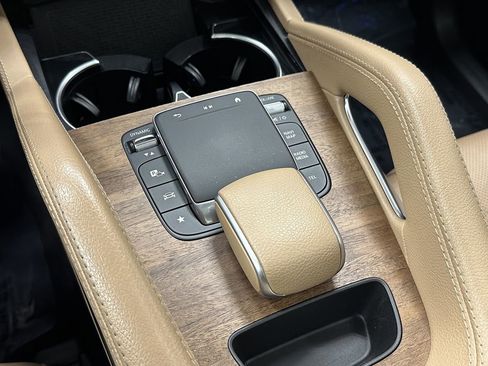 Certified 2024 Mercedes-Benz GLE 350 4MATIC image 31