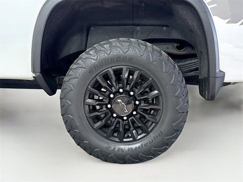 Used 2021 Chevrolet Silverado 2500 W/T image 30