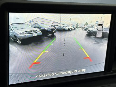 Used 2024 Ford Maverick Tremor w/ Tremor Off-Road Package image 23