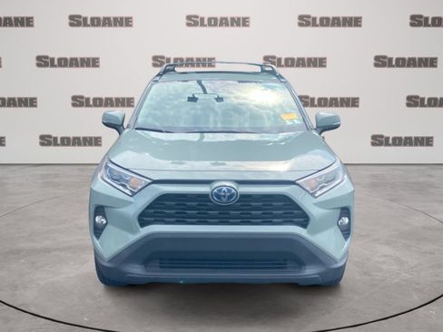 Used 2021 Toyota RAV4 XLE w/ Convenience Package AWD/4WD image 3
