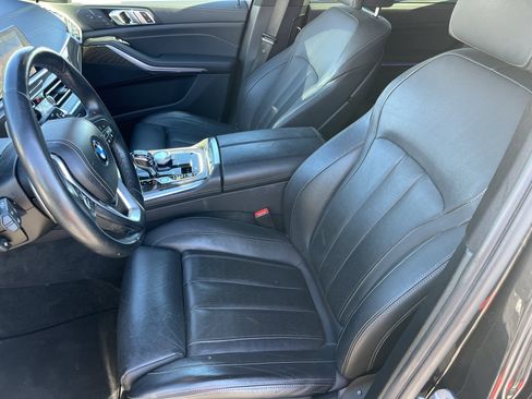 Used 2022 BMW X5 xDrive40i w/ Executive Package image 17