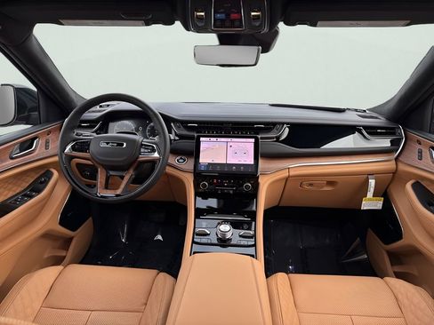 New 2025 Jeep Grand Cherokee L Summit image 17