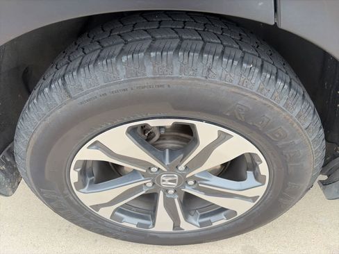 Used 2018 Honda CR-V LX image 7