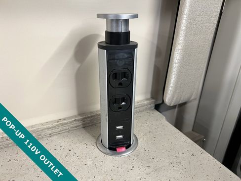 Used 2021 RAM ProMaster 3500 w/ Convenience Group image 30