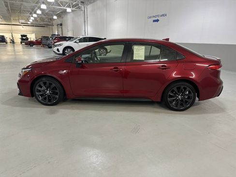 Used 2023 Toyota Corolla SE image 5