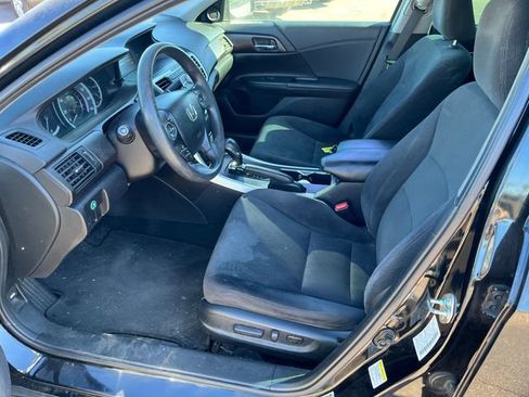 Used 2015 Honda Accord EX image 2