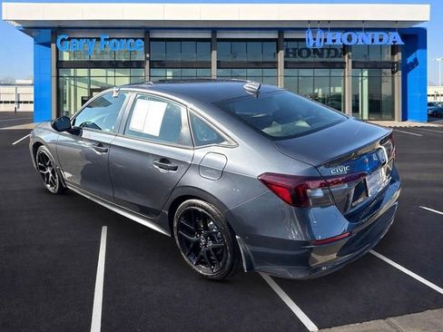 Certified 2025 Honda Civic Sport image 3