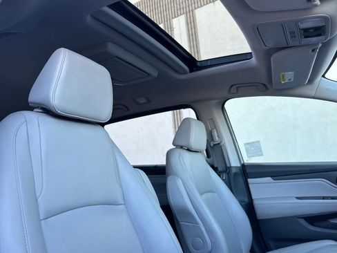 Used 2019 Honda Odyssey EX-L image 19