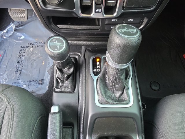 Used 2020 Jeep Wrangler Unlimited Sport S AWD/4WD image 25