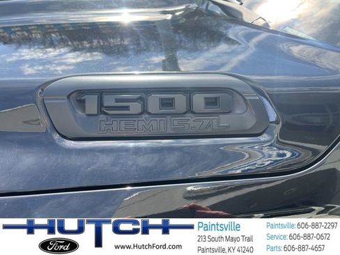 Used 2019 RAM 1500 Big Horn AWD/4WD image 16