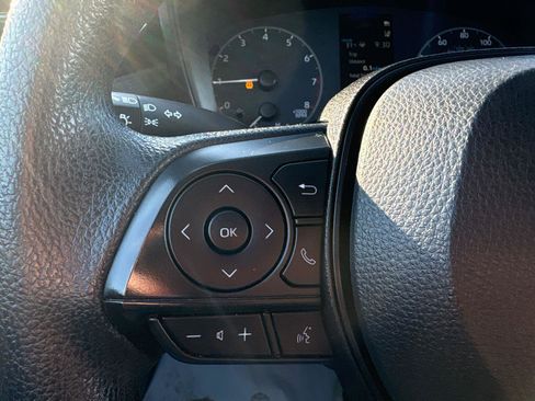 Used 2023 Toyota Corolla LE image 20