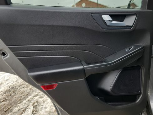 Used 2023 Ford Escape ST-Line w/ Tech Pack #1 image 11