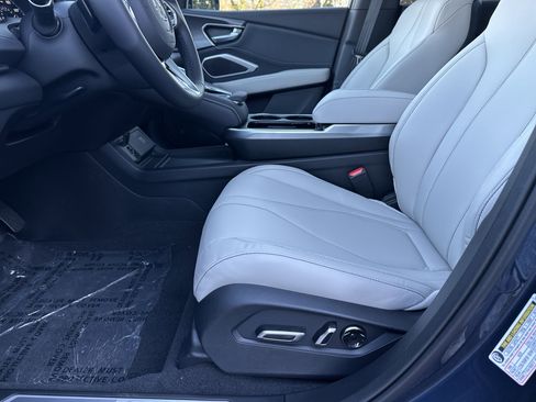 New 2026 Acura RDX SH-AWD image 9