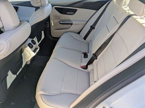 Used 2026 Mercedes-Benz C 300 4MATIC Sedan image 15