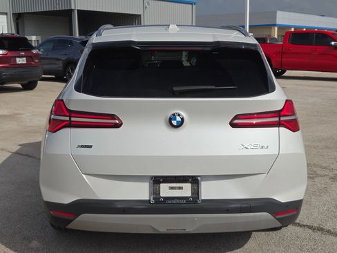 Used 2025 BMW X3 xDrive30i w/ Convenience Package AWD/4WD image 4