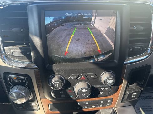 Used 2017 RAM 1500 Laramie AWD/4WD image 22