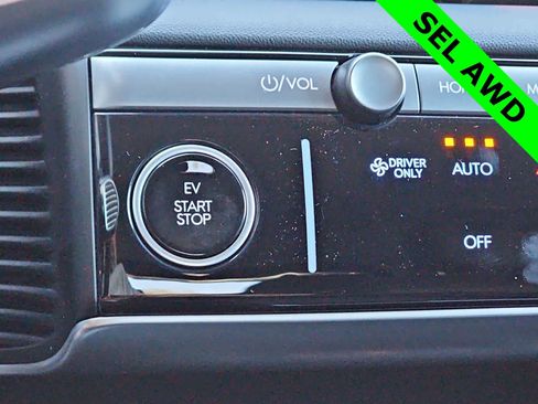 Used 2025 Hyundai Ioniq 5 SEL image 24