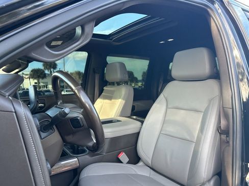 Used 2022 Chevrolet Silverado 2500 LTZ image 30