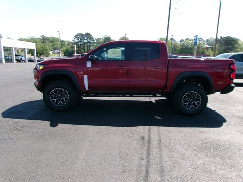 New 2026 Chevrolet Colorado ZR2 image 17
