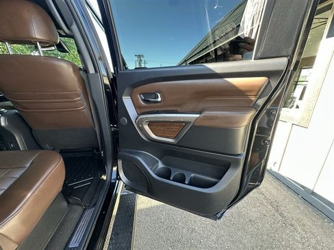 Used 2021 Nissan Titan Platinum Reserve w/ Moonroof Package AWD/4WD image 26