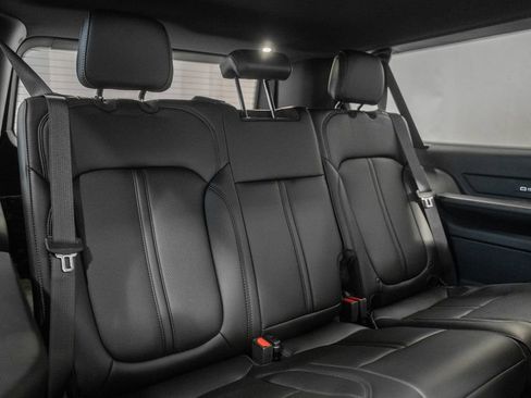 New 2026 Jeep Grand Wagoneer L 4WD image 38