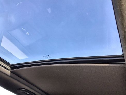 Used 2023 Cadillac XT4 Sport image 22