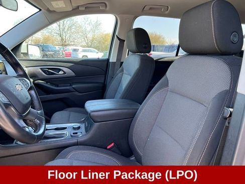 Used 2019 Chevrolet Traverse LT w/ LPO, Floor Liner Package AWD/4WD image 3