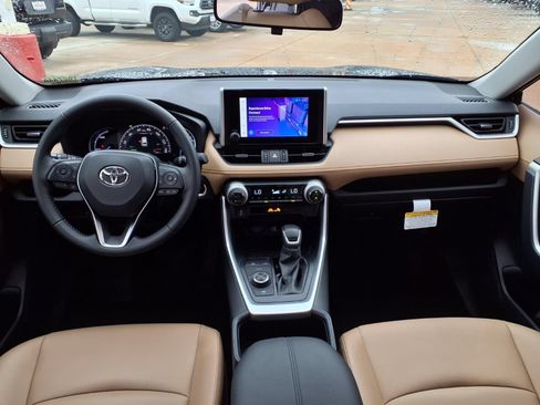 Certified 2024 Toyota RAV4 XLE Premium AWD/4WD image 11