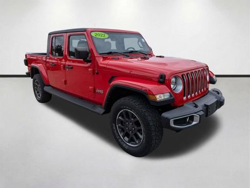 Used 2022 Jeep Gladiator Overland w/ Cold Weather Group AWD/4WD image 1