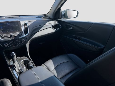 Used 2020 Chevrolet Equinox Premier image 21