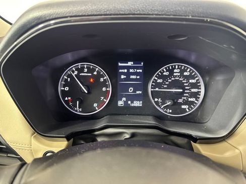Used 2024 Subaru Outback Premium AWD/4WD image 17