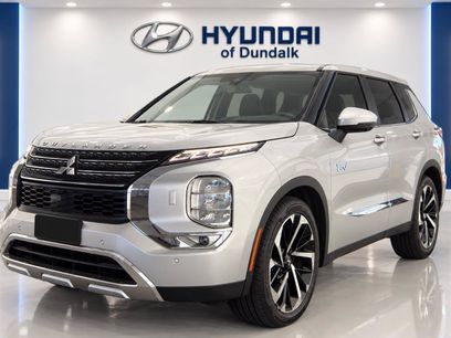 Used 2025 Mitsubishi Outlander SE