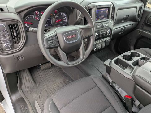 Used 2024 GMC Sierra 1500 Pro w/ Pro Value Package AWD/4WD image 3
