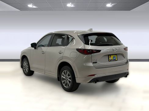 Used 2025 MAZDA CX-5 AWD 2.5 S w/ Preferred Package image 2
