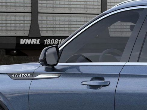 New 2025 Lincoln Aviator Premiere image 20