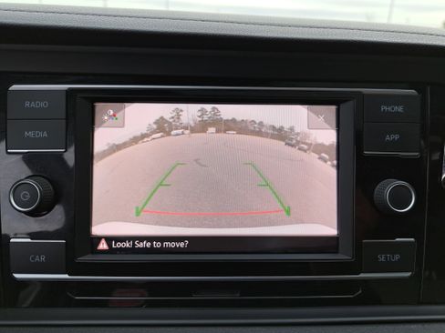 Used 2019 Volkswagen Jetta R-Line image 22