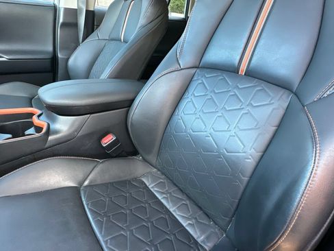 Used 2021 Toyota RAV4 Adventure AWD/4WD image 4