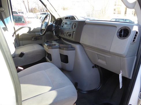 Used 2013 Ford E-350 and Econoline 350 XL image 17