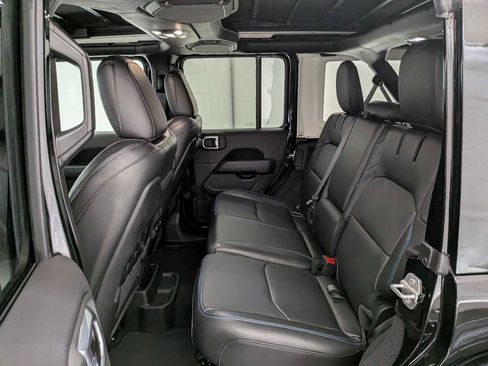 Used 2022 Jeep Wrangler Unlimited Rubicon 4xe w/ Cold Weather Group image 20