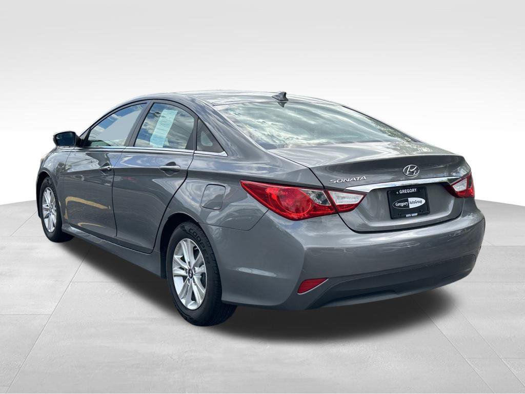 Used 2014 Hyundai Sonata GLS w/ Popular Equipment Group 2 FWD image 10