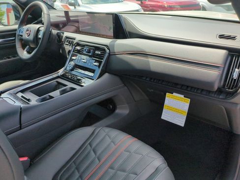 New 2025 Nissan Armada PRO-4X image 43