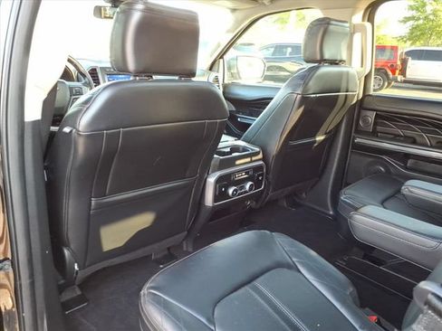 Used 2021 Ford Expedition Platinum AWD/4WD image 18