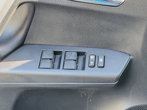 Used 2018 Toyota RAV4 XLE image 30