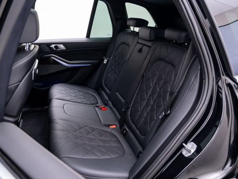 Used 2024 BMW X5 xDrive50e AWD/4WD image 18