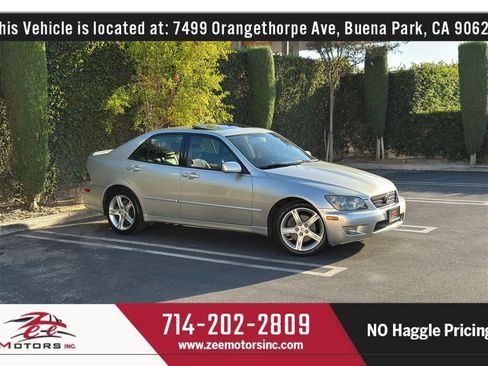 Used 2004 Lexus IS 300 w/ Pwr & Alcantara Pkg RWD image 2