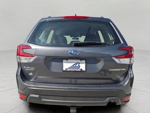 Used 2021 Subaru Forester AWD/4WD image 4