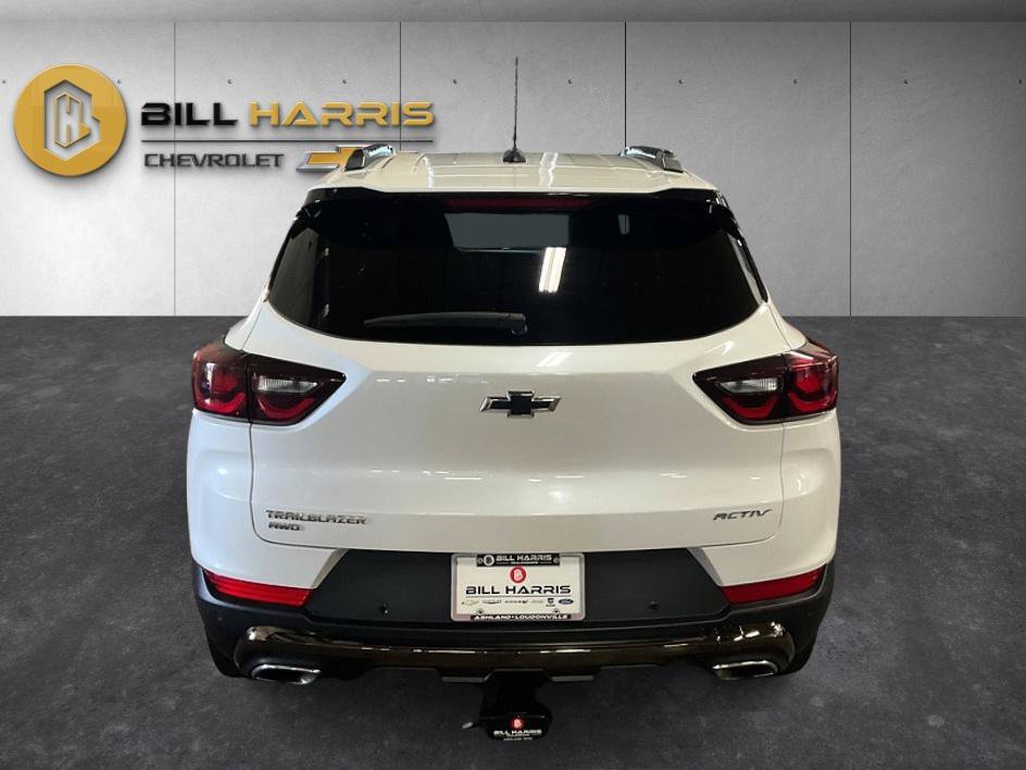 Used 2024 Chevrolet TrailBlazer ACTIV w/ Driver Confidence Package AWD/4WD image 11