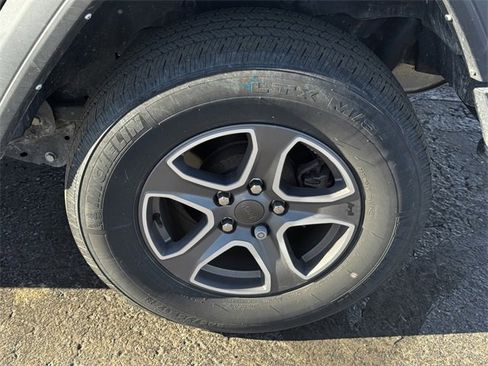 Certified 2022 Jeep Wrangler Unlimited Sport image 11