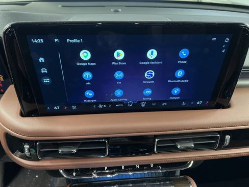 New 2026 Lincoln Aviator Reserve image 9