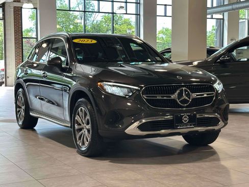 Certified 2023 Mercedes-Benz GLC 300 4MATIC image 2